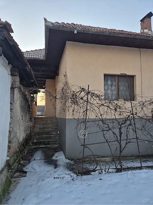 Vând casa in Pestisani - imagine 5