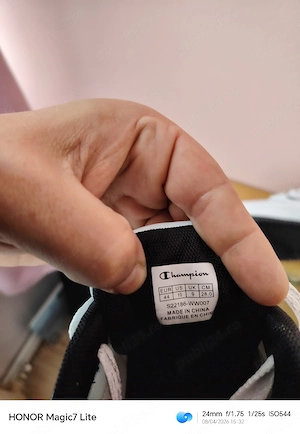 vand adidasi champions 