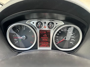 Ford Kuga 2.0 Diesel 163 CP An 2012 4x4 - imagine 7