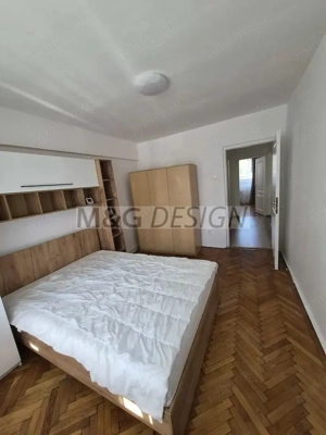 3 camere zona Garii centrala proprie - imagine 2