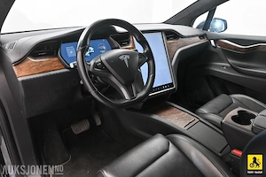 Tesla Model X - imagine 2