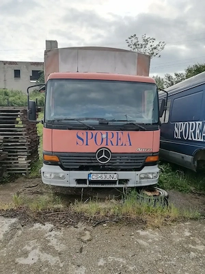 Vindem Mercedes Benz Atego 812