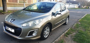 2014 Peugeot 308 limuzina 143000 km reali unic proprietar motor 1400 cm benzina foarte econom - imagine 2