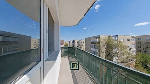 Garsonieră confort 1, etaj 4   aproape de facultate, zona Confectii, Arad