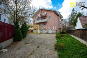 1 2 Duplex  S+D+P+2E, 455 mp in zona centrala a mun. Bacau - imagine 7
