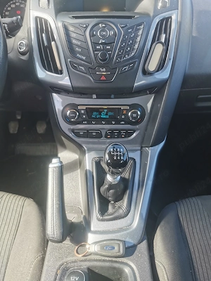 Ford focus benzina  - imagine 5