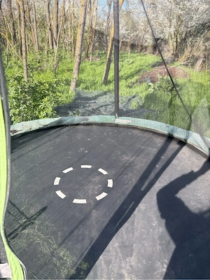 Trambulină copii adulți cu plasă de protecție   stare bună