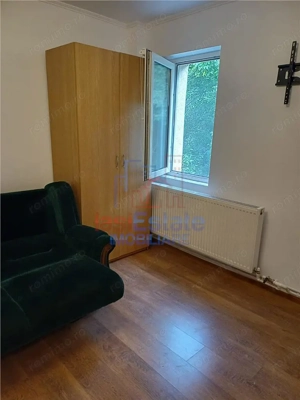 Camera de camin mobilata si cu baie