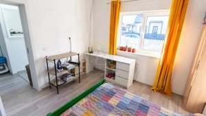 Casă în Hemeiuș, din 2024, – Curte, Foișor și Potențial Mansardare - imagine 12