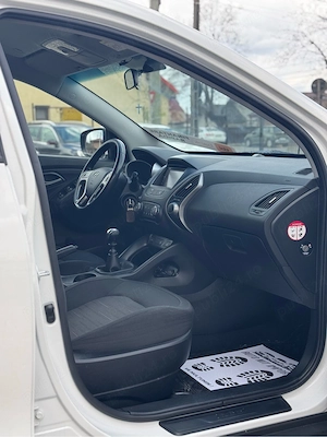 Hyundai IX 35   2015   1.7 CRDI 116 cp   4x2   Euro 5   Rate * Garantie - imagine 9