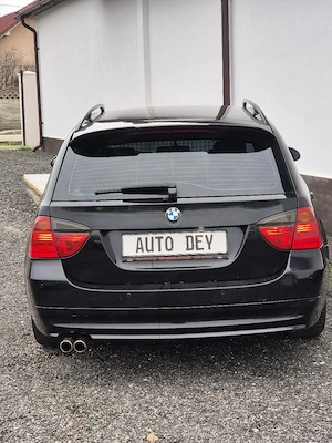 Bmw 318D e91 - imagine 9