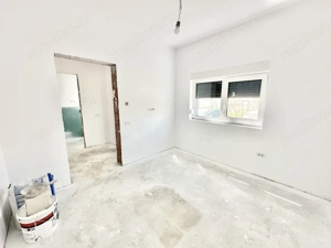 Duplex 4 camere | despartit prin casa scarii | intimitate reala | Mosnita - imagine 11