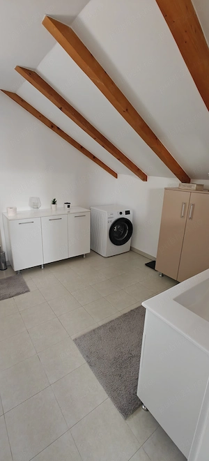 PROPRIETAR, vând casă individuală la intrarea în Giroc   complet mobilată și utilată ( 2023) - imagine 10