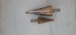 ascut spirale conice 