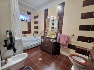 Apartament spatios cu garaj in Andrei Muresanu - imagine 14