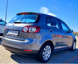 Volkswagen Golf Plus *IMPECABIL *1.6 benzina *Navigatie *Sirocou Webasto * Pret avantajos *Full