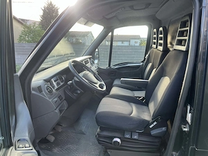 IVECO Daily an 2014 motor 2.3 tdi 127 cp euro 5.  inalt +2 panouri jumate - imagine 8