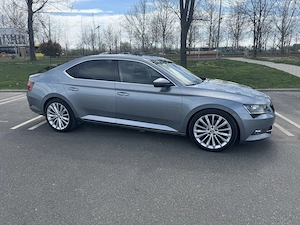 Skoda Superb 2018 2.0 TDI DSG 4x4 - imagine 9