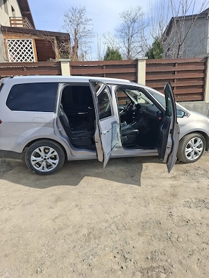 Ford Galaxy 2013 cutie automata - imagine 2