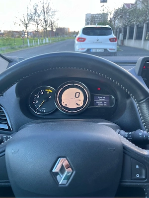 Renault Megan  - imagine 3
