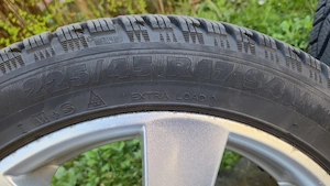 Vand roti cu jante de aliaj R17 si anvelope de iarnă.  - imagine 2