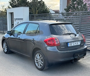 Toyota Auris 2008 1.4 diesel  - imagine 4