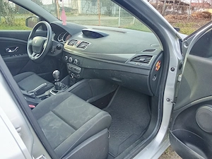 Renault Megane 2011, diesel 1,5 DCI! - imagine 7