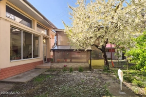 Lunei - Ion Neculce, 2 Apartamente. Mansarda 157 mp. Anexe, Lot 475 mp - imagine 16