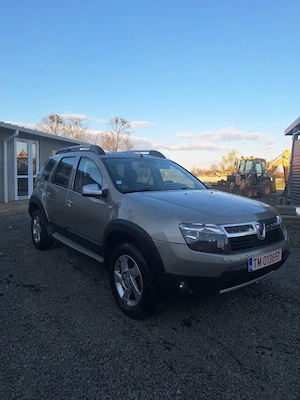 Duster 4 4 2013 Prestigi - imagine 2