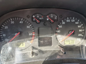 Vw Golf IV edition 1.4 16v clima funcțională Euro4 - imagine 4