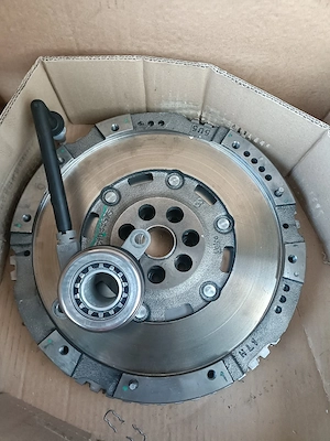 vind volanta masa dubla VALEO Renault si rulment presiune ambreiaj  - imagine 4