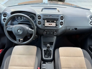 Volkswagen Tiguan 2013 2.0TDi 140 CP Interior Bi-Color 4x4 Navigație Jante Primu Propietar  - imagine 5