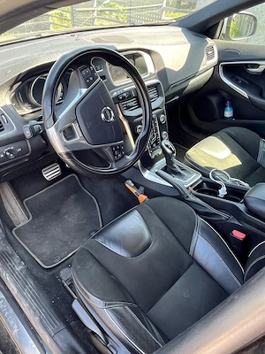 Vand volvo V40 T3 automata - imagine 2