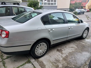 Vand Volkswagen Passat 1.9 TDI 2008 - imagine 4
