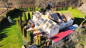  Domeniu privat la Padurea Noroieni | Vila D + P + M cu 9 camere | Curte, foisor, jacuzzi - imagine 3