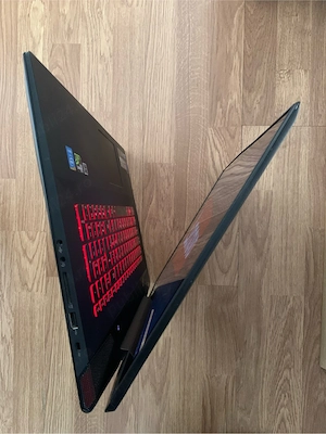 Laptop Games Lenovo Y70 Touch Slim intel core i7,Tastatura luminata,Display tableta tach 17,3,16gb r - imagine 5