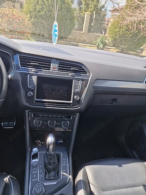 Volkswagen Tiguan-R Line-2017-automat - imagine 7