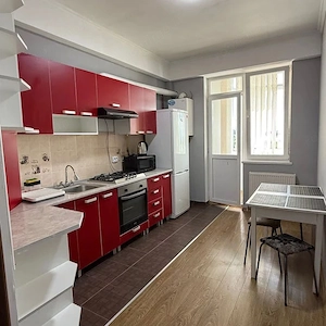 Garsoniera de inchiriat zona Costin Georgian - imagine 2