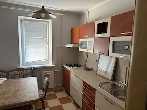 garsoniera de inchiriat zona Obor