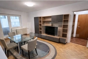 Apartament 3 camere in zona Dacia | Balcon + spatiu depozitare | 350 euro