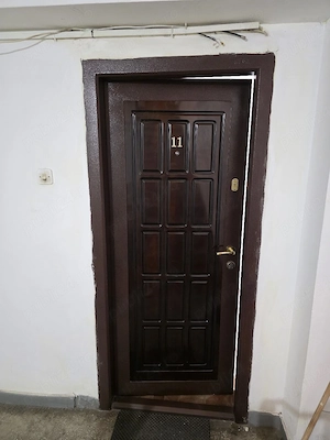 Garsoniera de Închiriat.