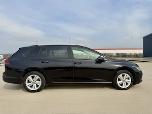 Vw Golf 8 break 999cm3 benzina 110cp automat inmatriculat 2022 - imagine 5