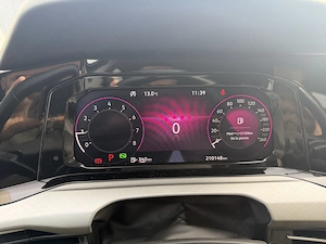 Vw Golf 8 break 999cm3 benzina 110cp automat inmatriculat 2022 - imagine 8