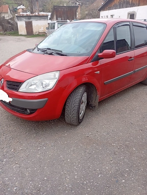 Vând Renault Grand Scenic 2 - imagine 2