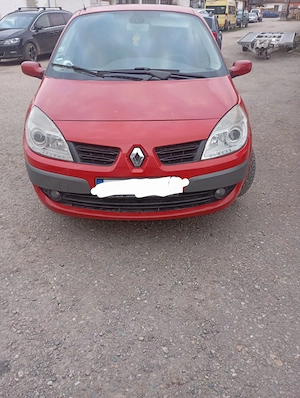 Vând Renault Grand Scenic 2