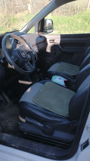 Vând vw caddy maxi 2011 1.6  - imagine 5