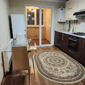 Inchiriere garsoniera zona Timpuri Noi cu centrala proprie - imagine 3
