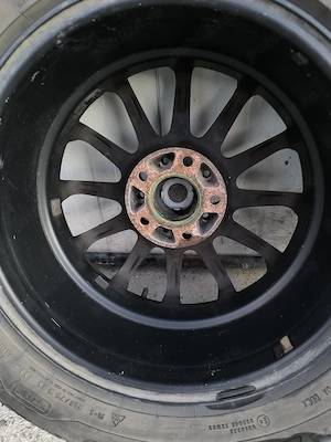 Jante aliaj 16" + cauciucuri iarna Uniroyal 215/70/R16 - imagine 8