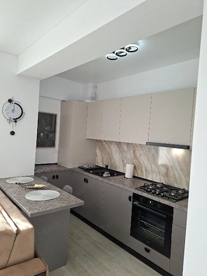 Apart.2 cam Mamaia Nord  - imagine 2