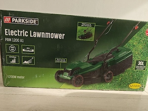 Mașină electrică de tuns iarba Parkside 1200W   PRM 1200 A1   Nouă